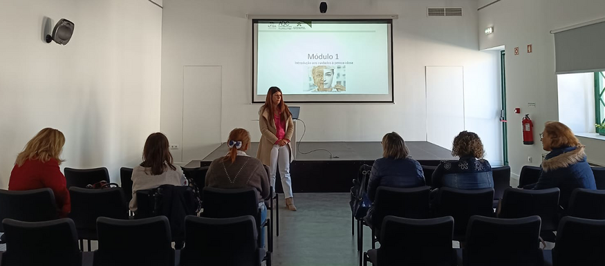 Formação de Apoio Imediato ao Cuidador Informal